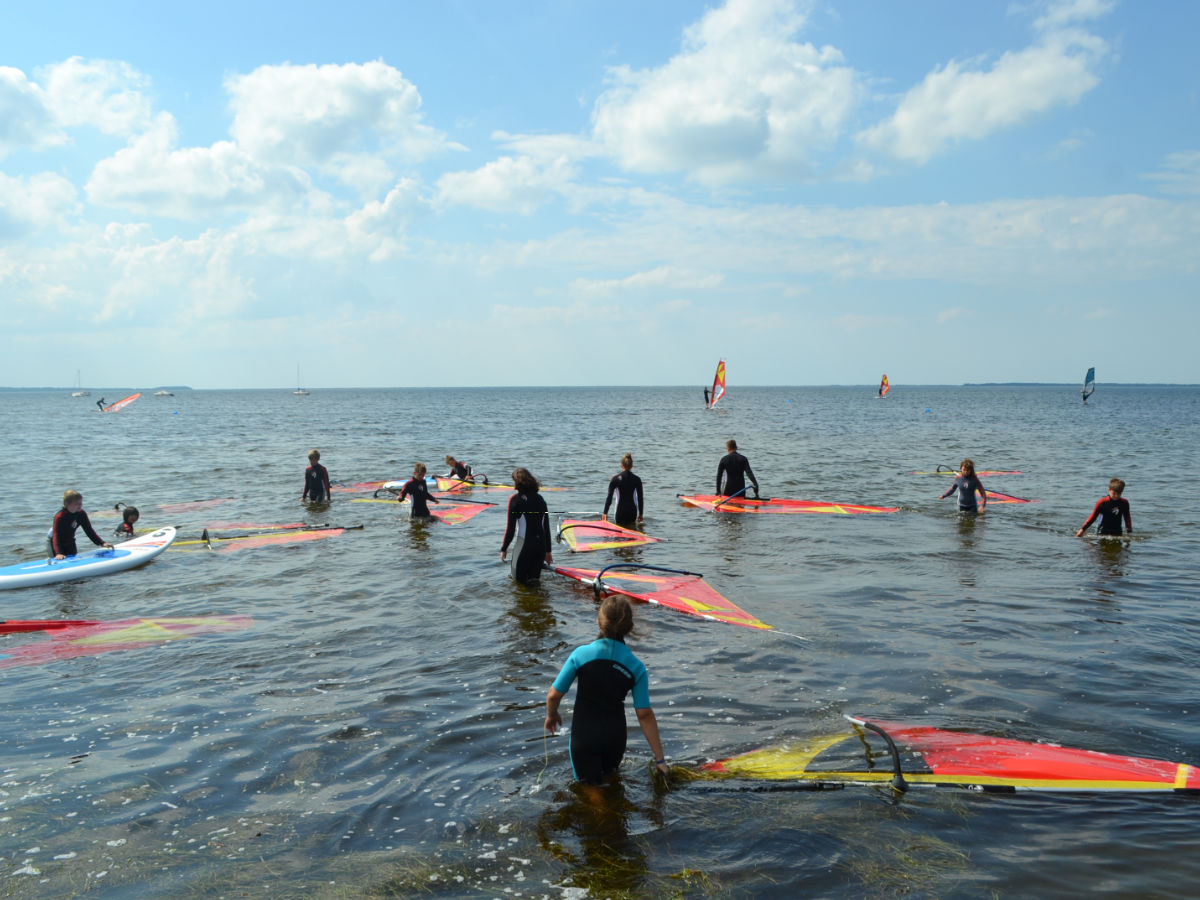 Insel Ummanz – Schulklasse Surfkurs